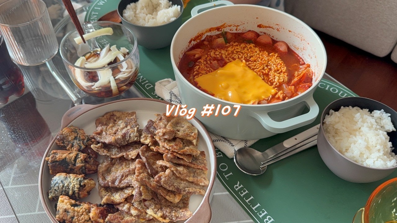 (vlog) ep107. 매콤기름진 노구리네 일상/휴일도이천점, 강아지찜질방, 맘스터치, 대박직화불고기, 키보드키캡, 양꼬치, 칠리새우, 잡채김말이, 육전, 놀부부대찌개, 비빔밥