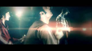 Twisted Family - Lento
