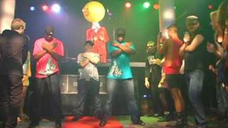 Bad Brilliance feat. Iconic Dance Crew (live 7.17.09 Santos Party House) by JP Coakley 2,971 views 14 years ago 2 minutes, 4 seconds
