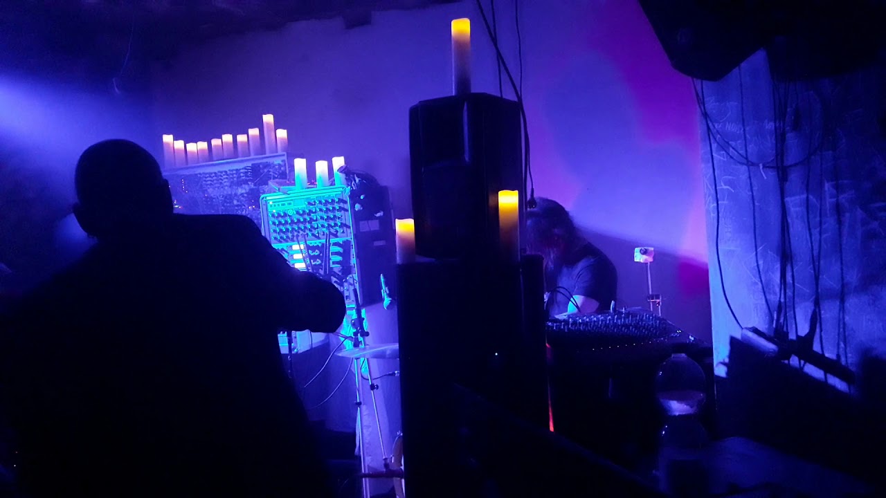 Quaeschning & Bang - Excellent Adventure's Session (Live at Loophole)