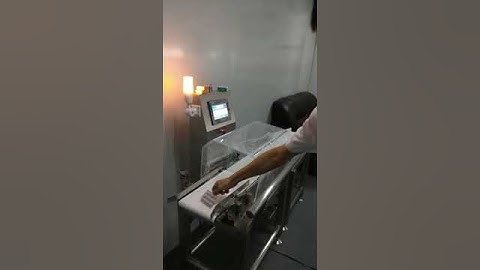 Automatic dynamic weighing machine weighs medicine