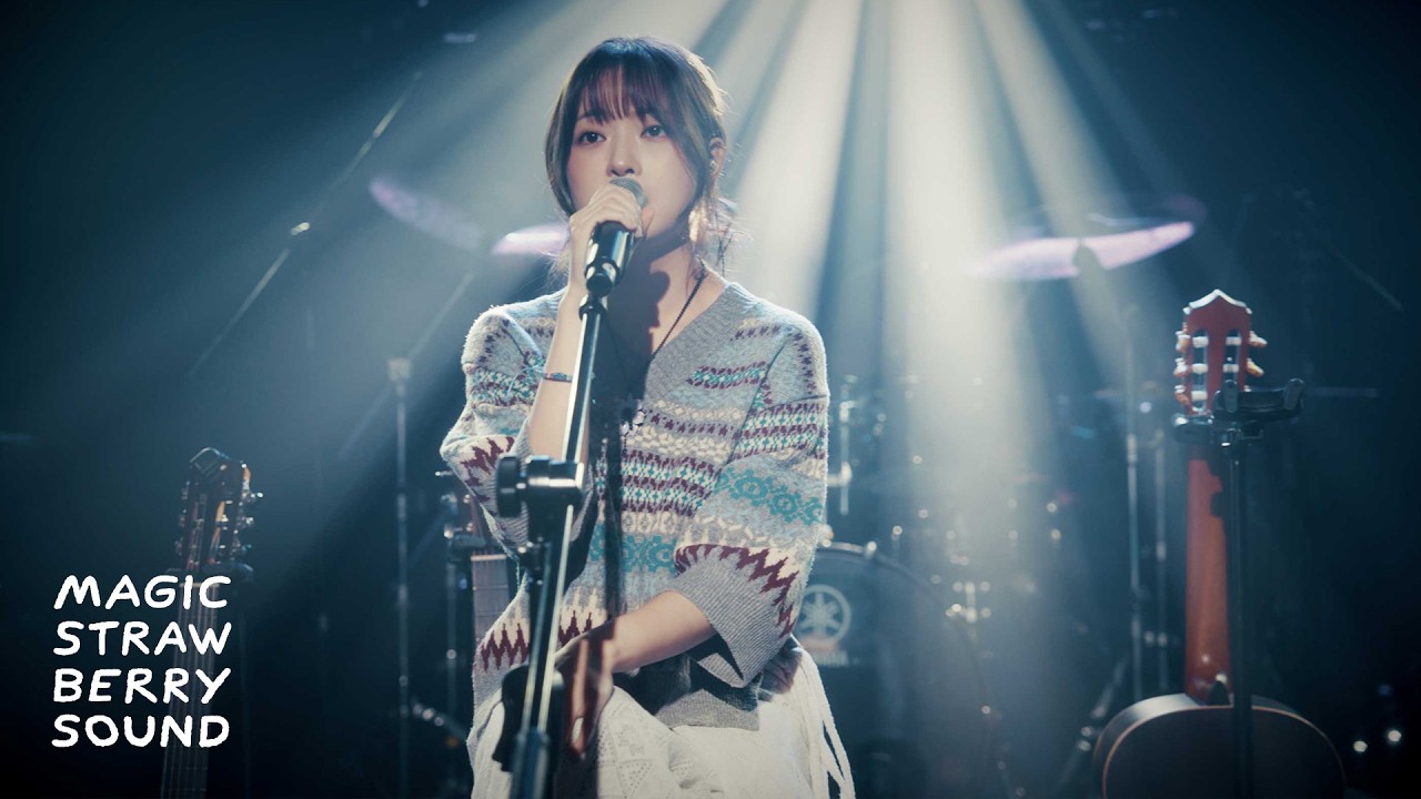 예빛 (Yebit) ‘불안한 내 맘 달랠 곳은 너밖에 없어’ Live Clip