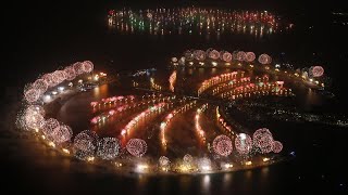 Dubai's New Year's Eve 2014 Fireworks at The Palm Jumeirah.