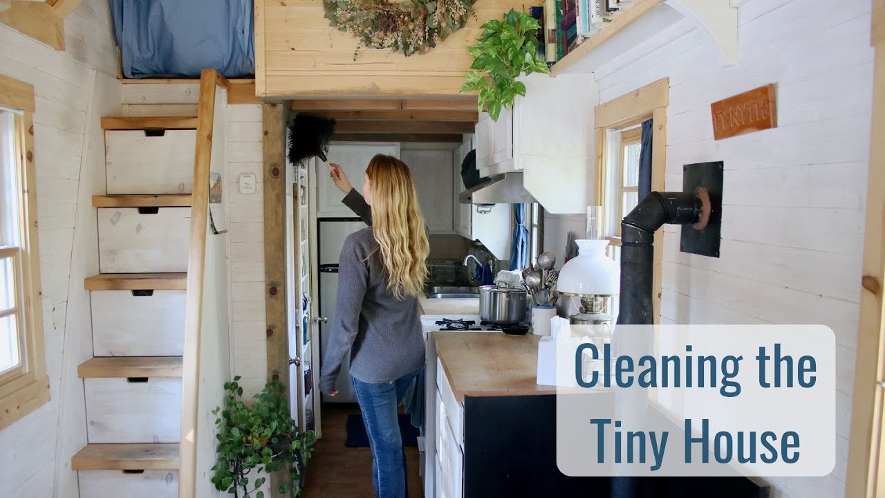 Life in a Tiny House called Fy Nyth – Cleansing the Tiny House