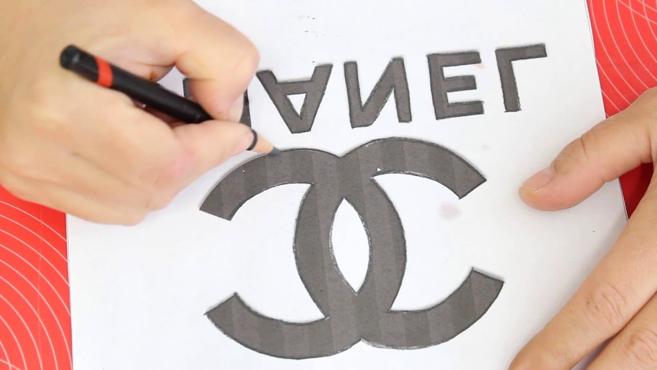 Kricky Cakes Decoration Chanel Logo Painted To Fondant Youtube