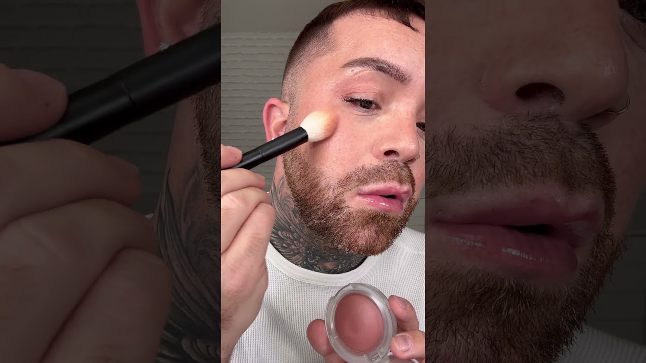 M.A.C : Glow Play Cushion Blush : Blush Please