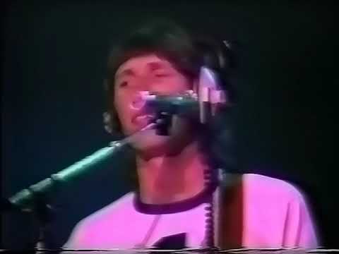 [HD] Pink Floyd The Wall: Live In Earl's Court 1980