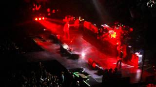 Foo Fighters : All My Life : Charlotte NC 11.08.11