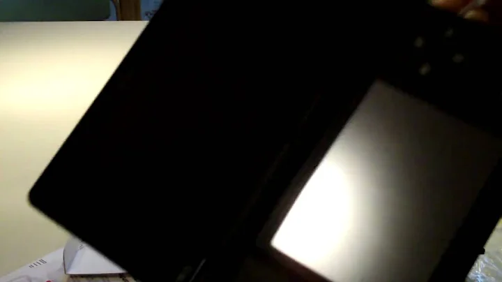 Unpacking the Nintendo DSi & Setup