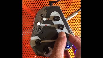 3 oscillator drone/drum & noise synth + CV and Gate inputs