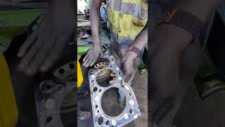 why do 90% of mechanics put oil on head gasket? #100shorts2024 #youtubemadeforyou