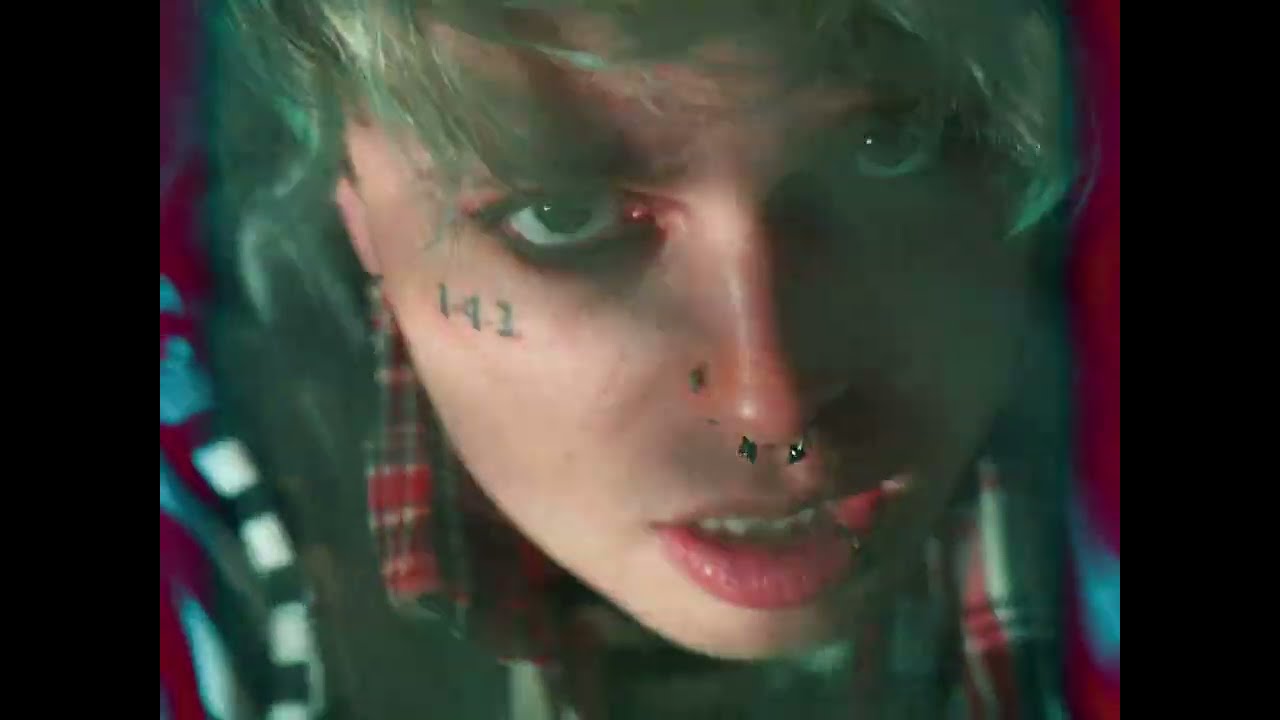 SPOOKY GLOOM - FREAK OUT (Feat. Kross Irwin)