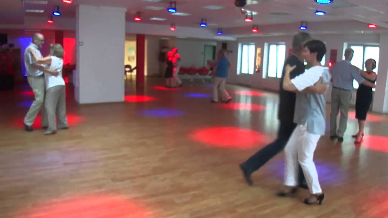 Adtv Tanzschule Hugo Dance & Fitness Tanzkreis in Ludwigsburg ADTV Tanzschule Hugo Dance & Fitness - YouTube
