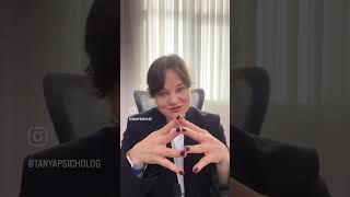 видео: Недостаточно хороша, откуда берутся эти ярлыки  картинка: Недостаточно хороша, откуда берутся эти ярлыки