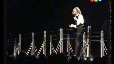 Simply Red - Remembering The First Time