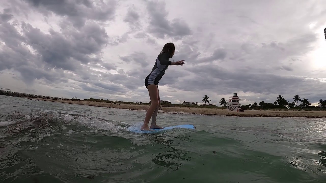 FAMILY SURFING LESSONS IN SOUTH POINT / @surfmiamibeach / 06-20-2020