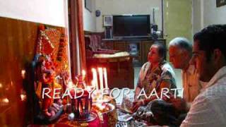 DIWALI 2009 EVENING AARTI - VAID FAMILY