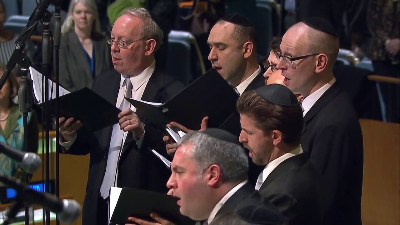 Un Performance Or UN Performance - YouTube