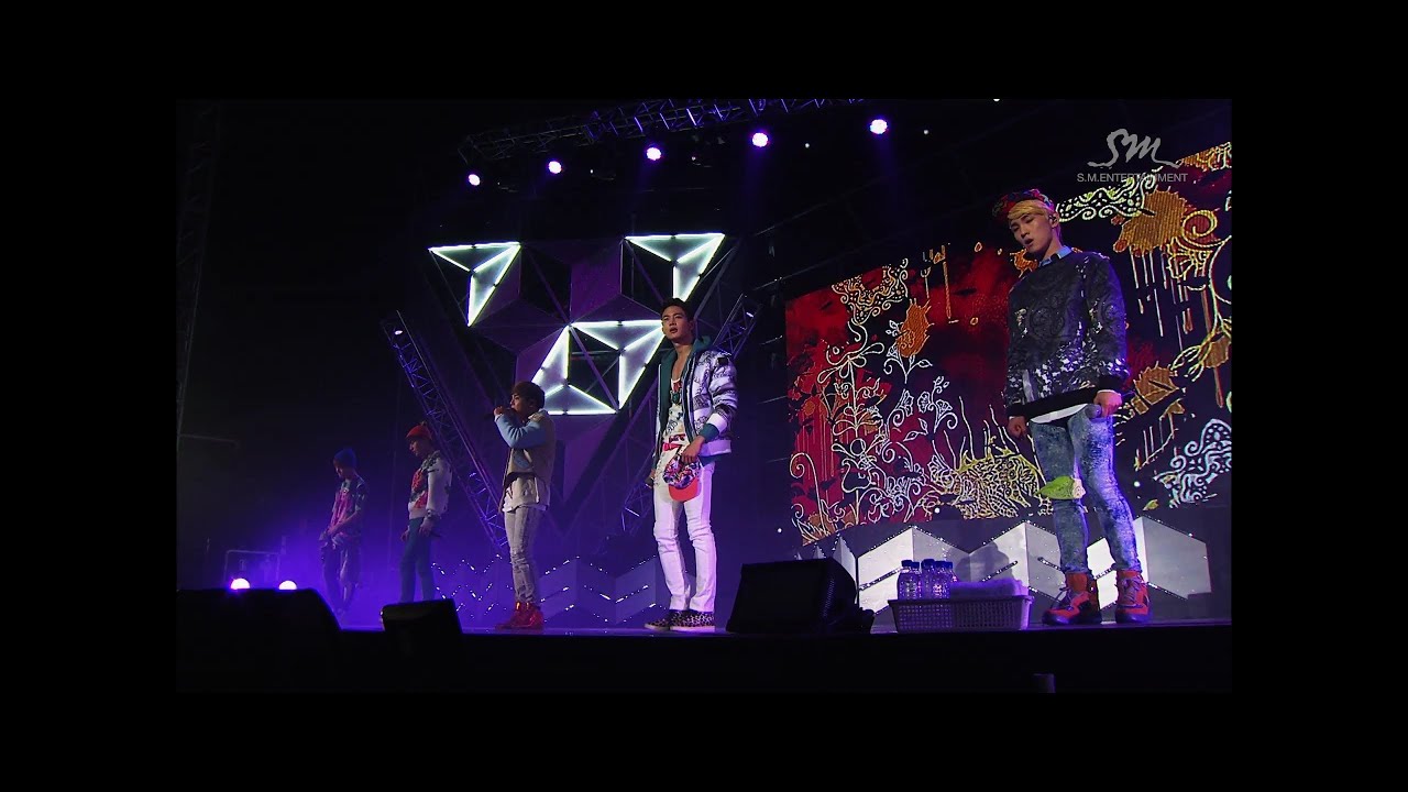 Guarda SHINee 샤이니 COMEBACK SHOW 〈DREAM GIRL〉 '방백 (Aside)' su YouTube Guarda SHINee 샤이니 COMEBACK SHOW 〈DREAM GIRL〉 '방백 (Aside)' su YouTube