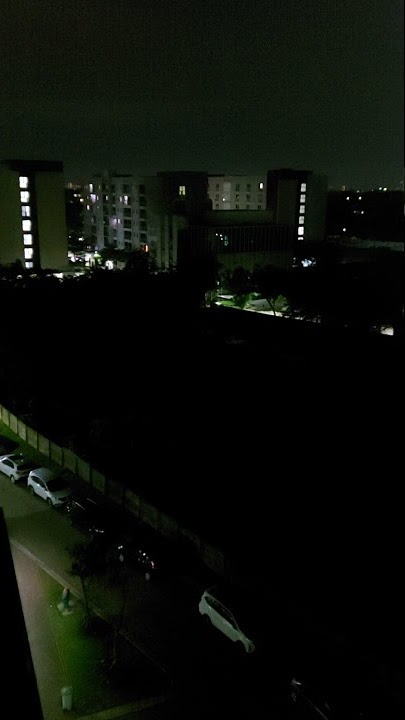 SUASANA MALAM HARI DARI ATAS APARTEMEN JAKARTA #shorts #apartment #jakarta #tangerang