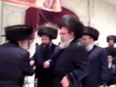 Wedding attended by R' MD Unger and R' Aharon Teitelbaum