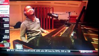 Do The Peyton Manning Dance feat: Snoop Dogg and John Legend