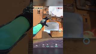 Post-Plant Mind Game # #gaming #valorant #shorts #valrantindia #clutch #clips #subscribe #games