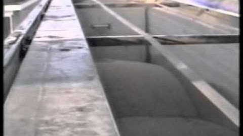 Cargo Floor Loading and Unloading System Mobile - Grain with funnel