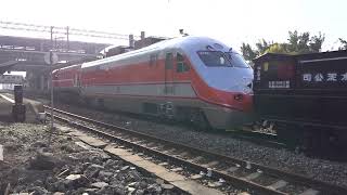 7201次貨物列車通過大林車站 20220125