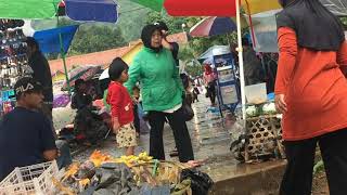 GILA!!!DI PELOROTIN CELANA DI TEMPAT UMUM!!! | PRANK INDONESIA