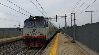 FS E652 : Passage sans arrêt en gare de Grugliasco