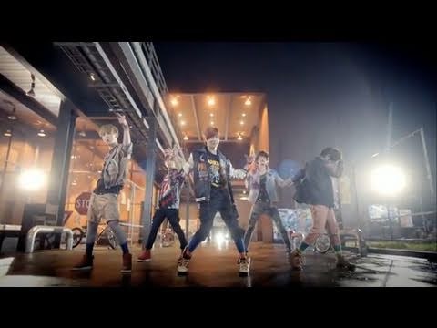 SHINee - JAPAN DEBUT SINGLE 「Replay -君は僕のeverything-」Music Video