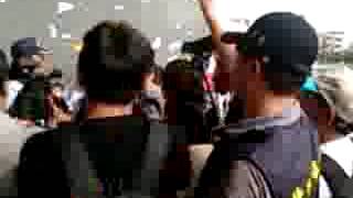 20130914 人民不服從,傳喚劉政鴻!警方阻撓下,只好用空投方式送交!