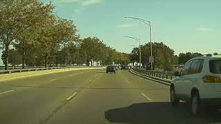 Tesla Model 3 Jumps 2 Lanes on Auto Lane Change!