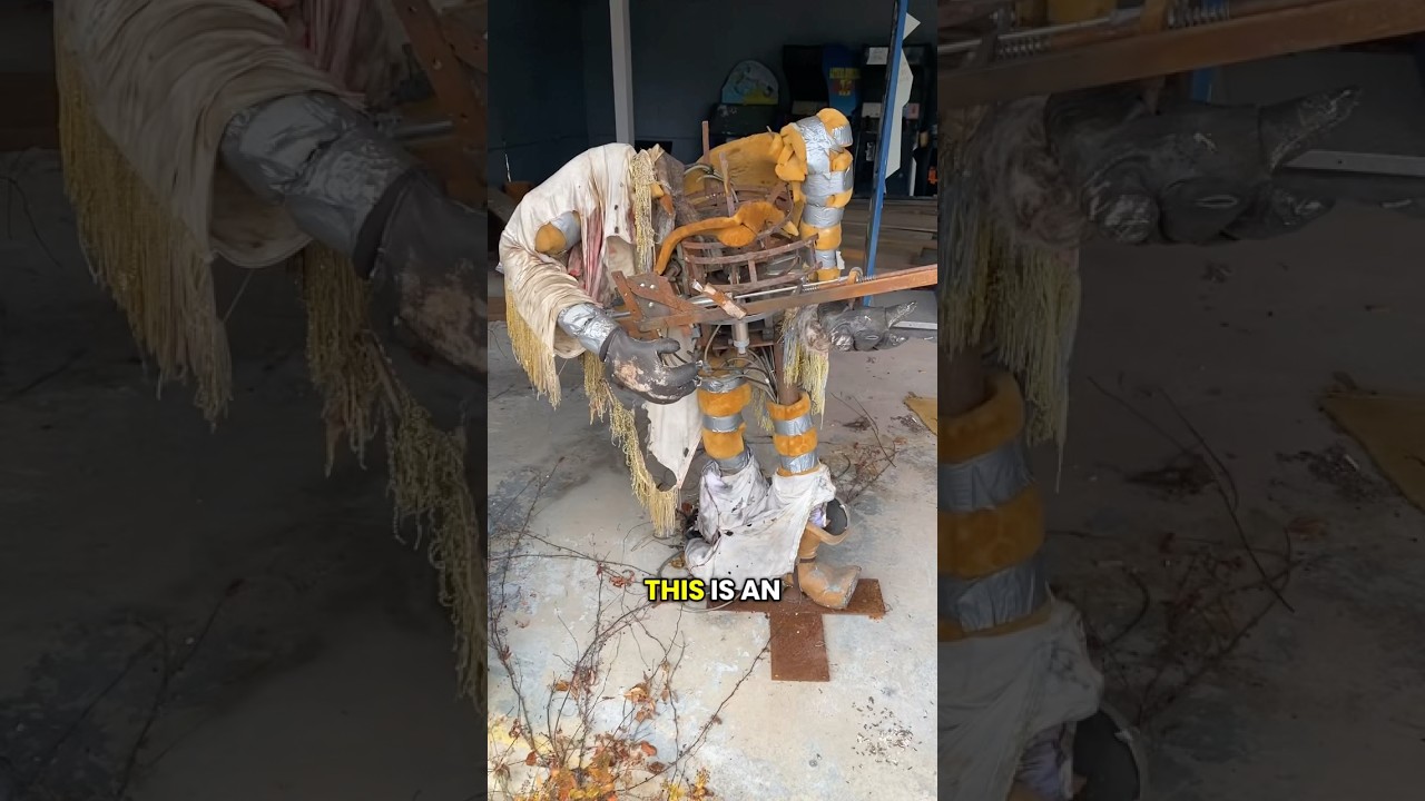 The abandoned animatronics of Ghost Town in the Sky 🎢