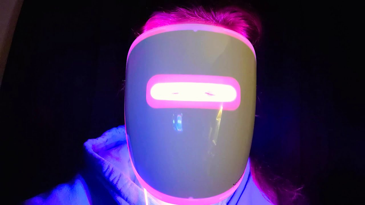 NEUTROGENA LED ACNE LIGHT THERAPY MASK!!!!!!!! - YouTube