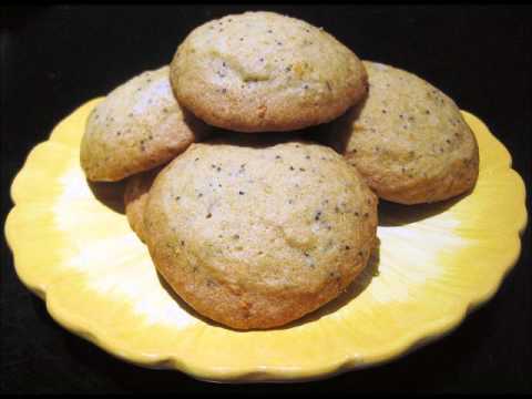 Mrs. Fields' Lemon Poppy Seed Cookies Secret Recipe -- Uncovered!