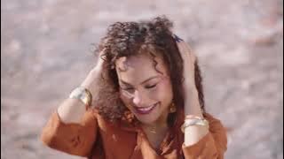 ARNAAH   VOLA CLIP VIDEO OFFICIEL