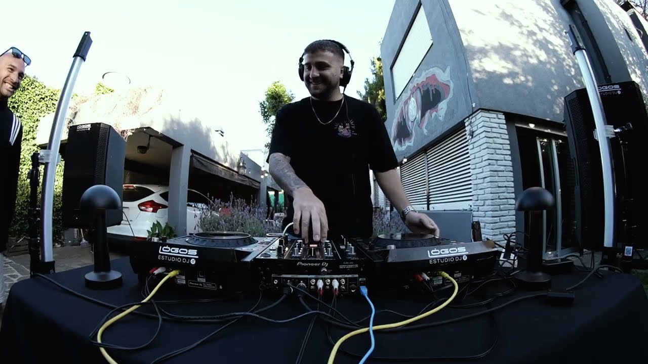 Vvalens - Melodic house Sunset