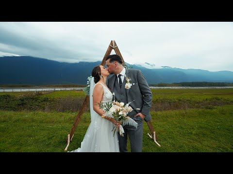 Fraser Valley Wedding. Laura & Travis Wedding Highlight Film