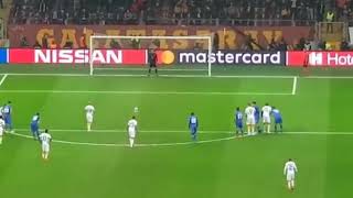 GALATASARAY PORTO ÖZET PENALTI ATIŞI SONRASI YER YERİNDEN OYNADI 2018