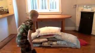 This video shows you step by step instructions for how to build a pillow fort. Learn more about cubbies, cubby houses and building 