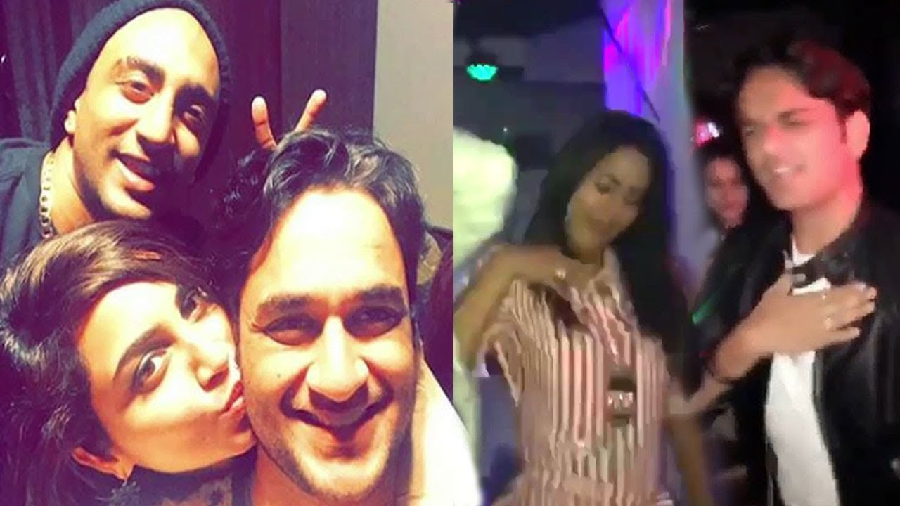 Bigg Boss 11 Late Night Party - Hina,Vikas,Shilpa,Arshi,Puneesh,Bandagi,Priyank,Akash