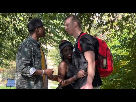 BATANGIYE GUSHWANA BAPFA AMAFRANGA Y UMUZUNGU