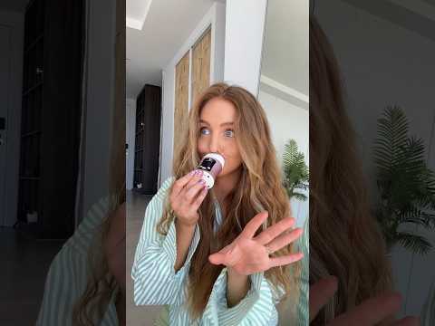 Video: Är lip plumping gloss permanent?