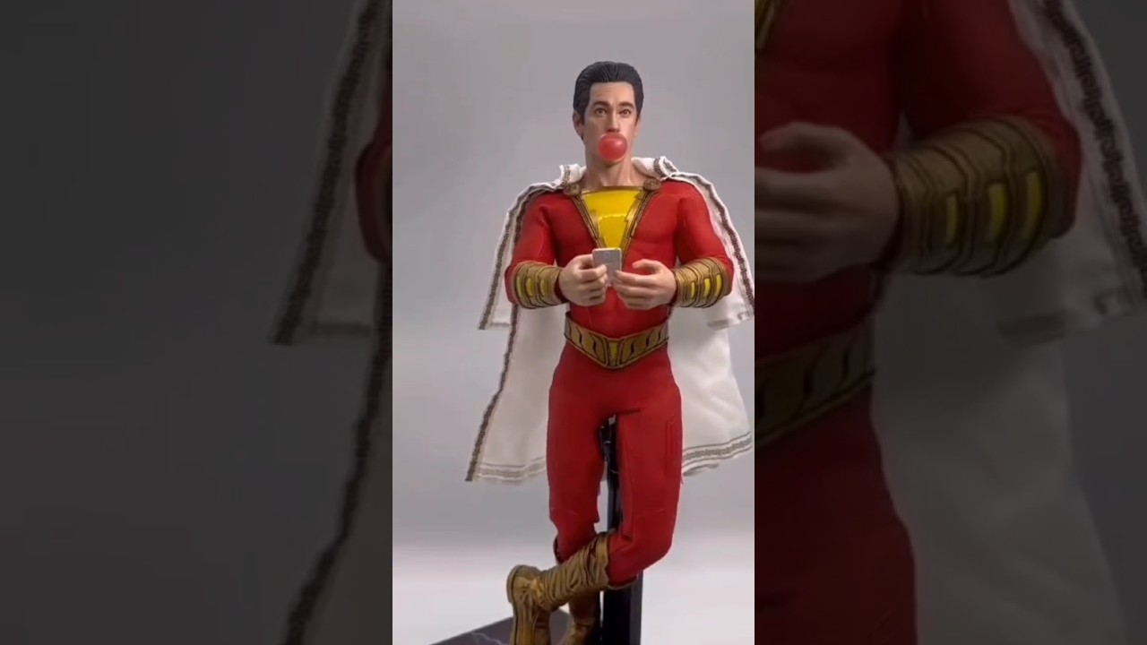 Hot Toy Shazam unboxing 