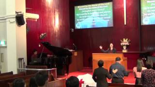 Mulia, Mulia, Bagi Anak Domba med. Terpujilah Nama Tuhan med. Sbab Kau Besar