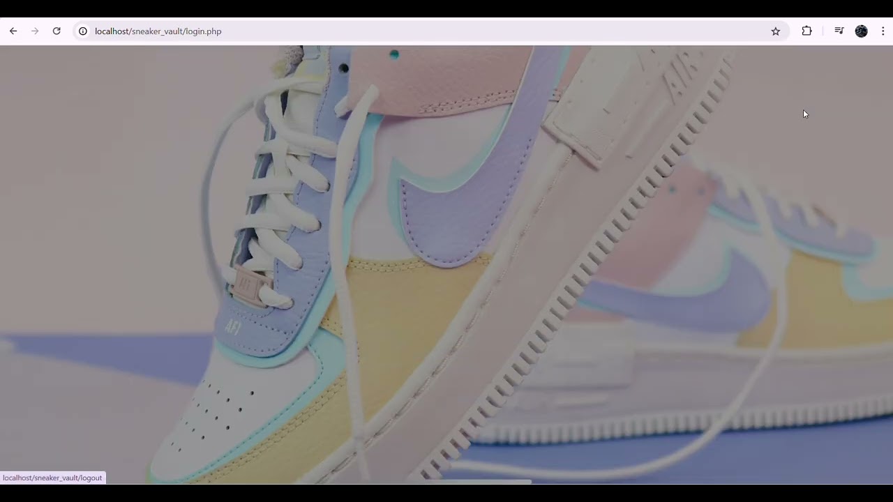 Implementasi Sistem Informasi E-Commerce Berbasis Web padaPlatform Sneaker Vault