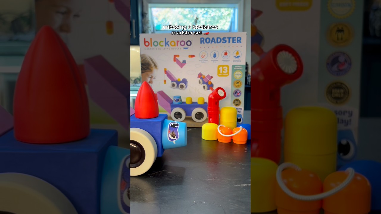 Let’s unbox a blockaroo roadster 🏎️