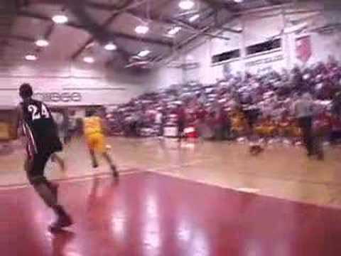 Darren Collison's "Floater" vs Jordan Farmar_2004